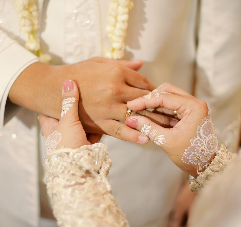 Wedding Hands